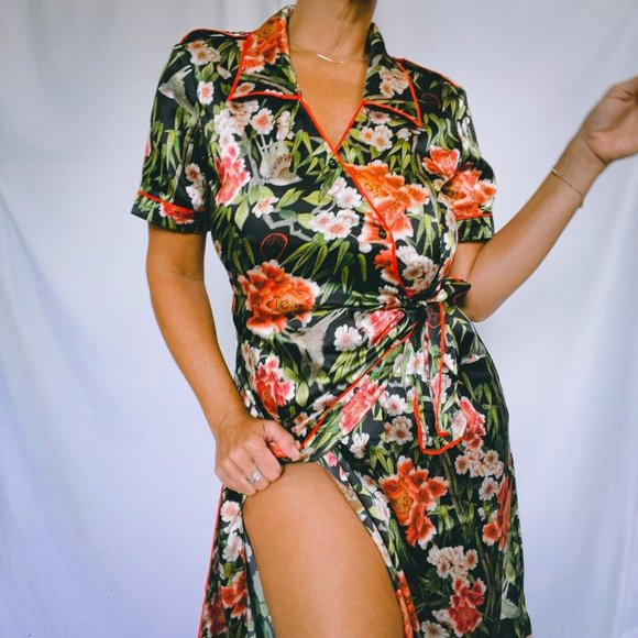 NEW We Are HAH Perfectly Taylored Satin Dress Asian Inspired Small - Picture 2 of 6